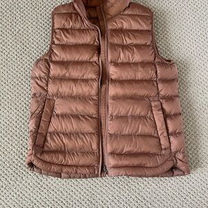 32 Degrees Chocolate Puffer Vest